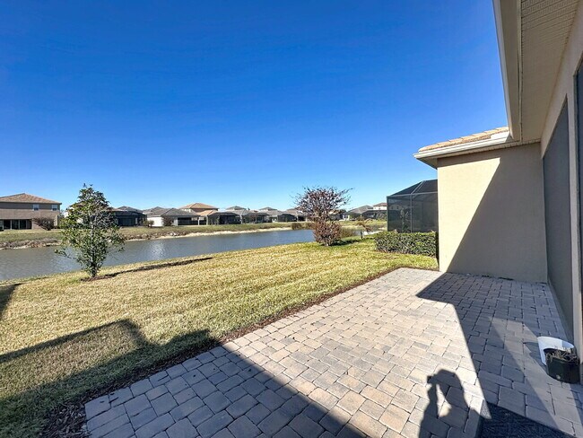 Building Photo - 32801 Tree of Life Ave