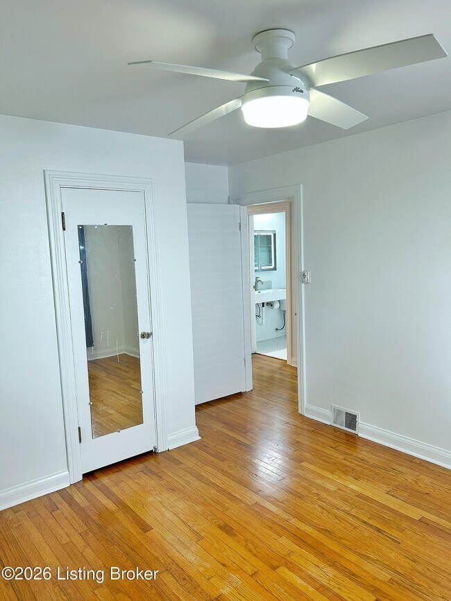 Building Photo - 2915 Molter Ct