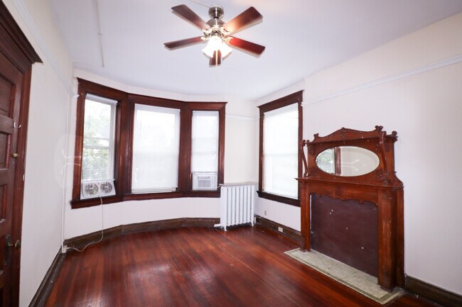 Building Photo - 2705 Eden Ave