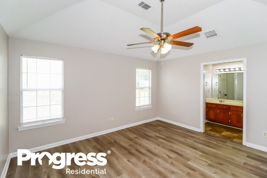 Building Photo - 1244 Breezy Gate Dr