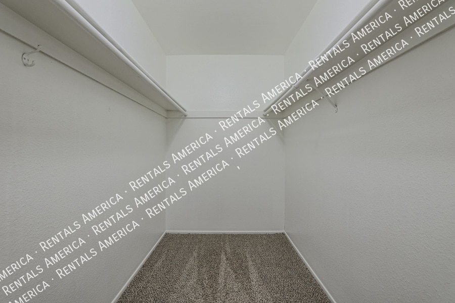 Building Photo - 6312 S College Ave