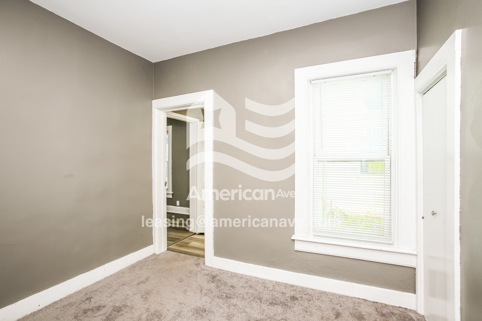 Building Photo - 2003 S Taylor St