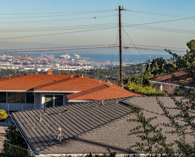 Building Photo - 26700 Indian Peak Rd