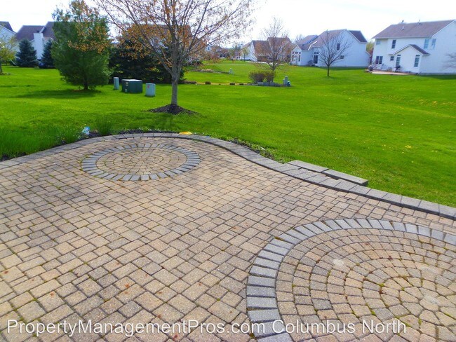 Building Photo - 3 br, 2.5 bath House - 7518 Scioto Parkway