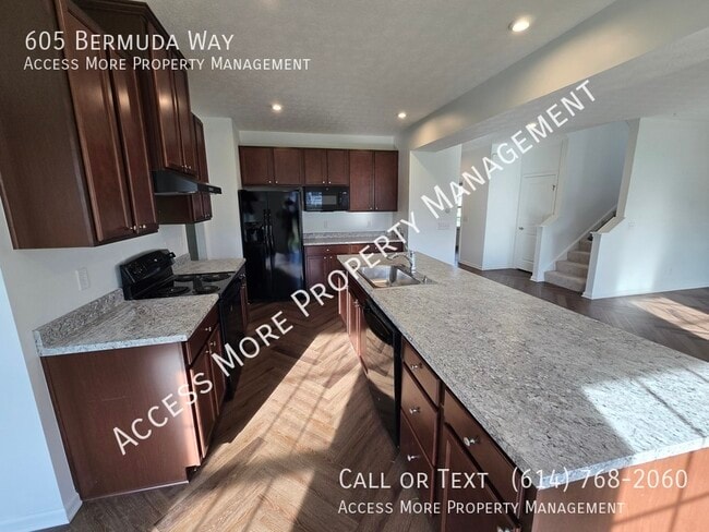 Building Photo - 605 Bermuda Way