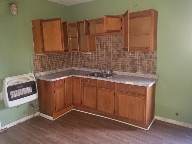 Building Photo - 2453 W 46th Pl