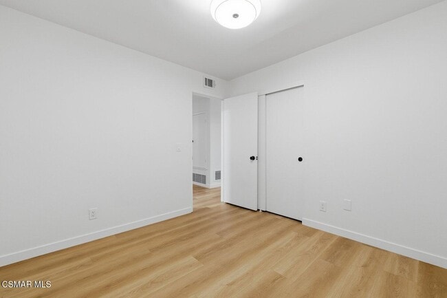 Building Photo - 822 Rim Crest Dr