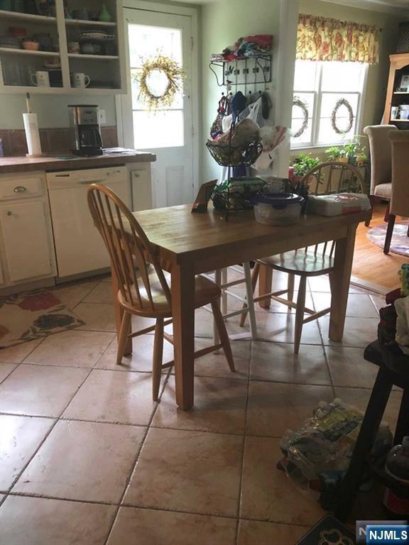 Building Photo - 79 Rock 1