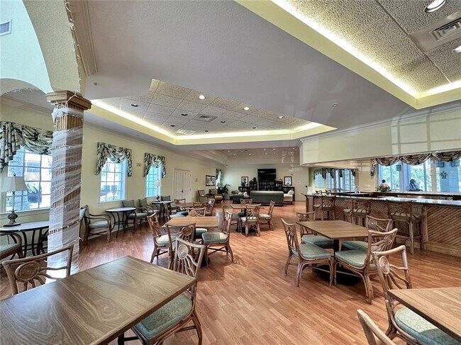 Building Photo - 5123 Melbourne St