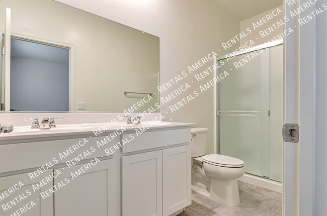 Building Photo - 8821 E Stone Meadow Cir