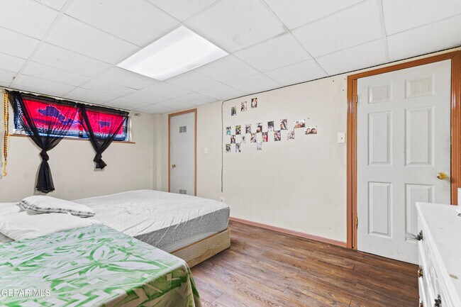 Building Photo - 5113 Jerry Dr