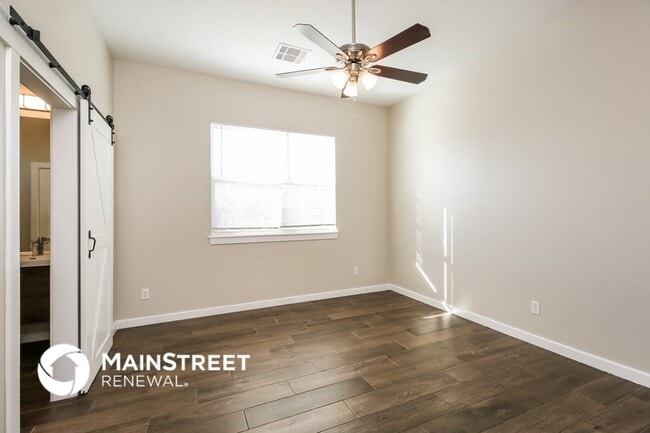 Building Photo - 11215 Paradise Out Ln