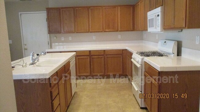 Building Photo - 3124 Puffin Cir