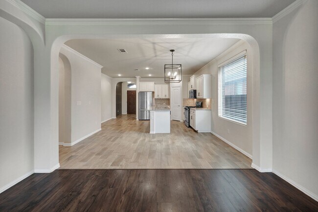 Building Photo - 6711 Hall of Fame Blvd