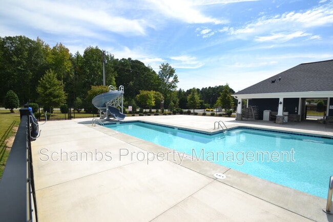 Building Photo - 1226 Bessie Ct