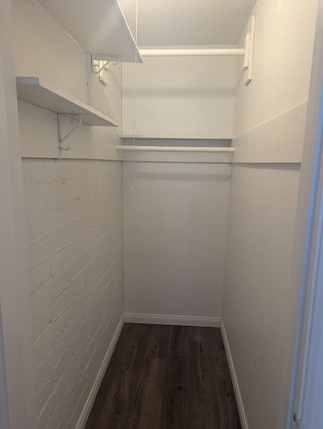 Building Photo - Single Story Duplex in San Diego; Trash Paid!
