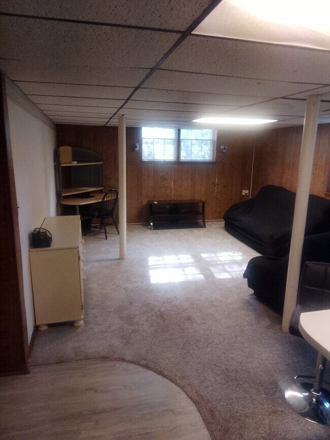 Building Photo - 2715 Black Forest Trail SW