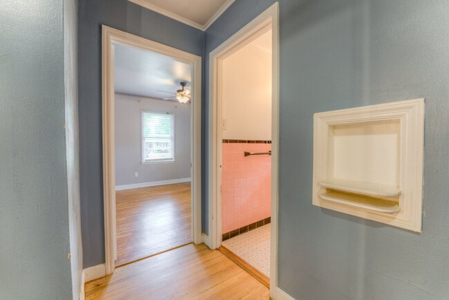 Building Photo - "Charming 4-Bedroom Sanctuary on Boyce Roa...