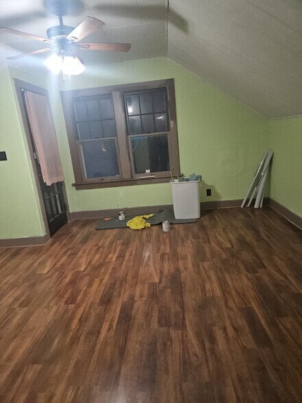 Building Photo - 1662 Saint Agnes Ave