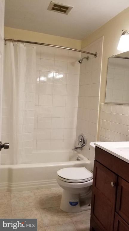 Building Photo - 200 Prince Frederick St