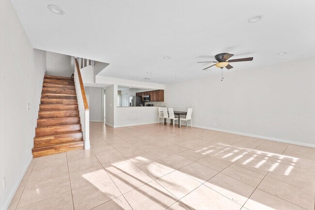 Building Photo - 6214 Riverwalk Ln