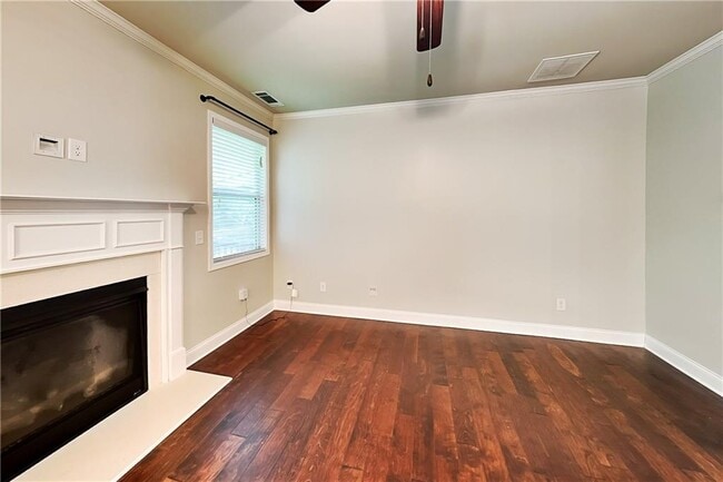 Building Photo - 232 Braemore Mill Dr