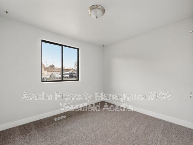 Building Photo - 1117 N 980 W St