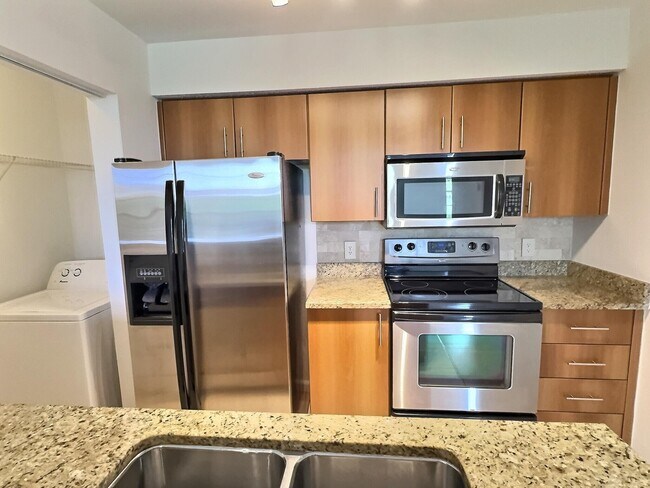 Building Photo - 1275 Crystal Way
