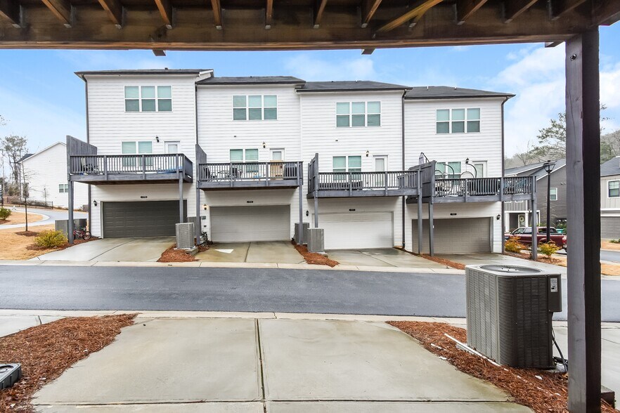 Building Photo - 759 Calvin Pk Dr