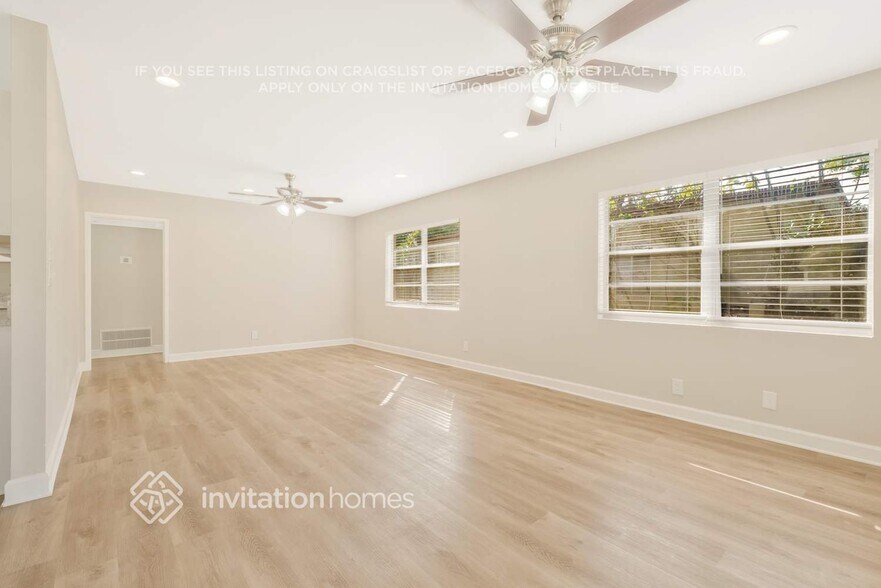 Building Photo - 4560 Merrimac Ave