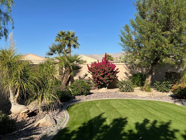 Building Photo - 81952 Avenida Bienvenida