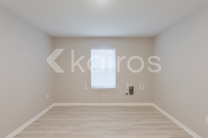 Building Photo - 4698 Malay Cir