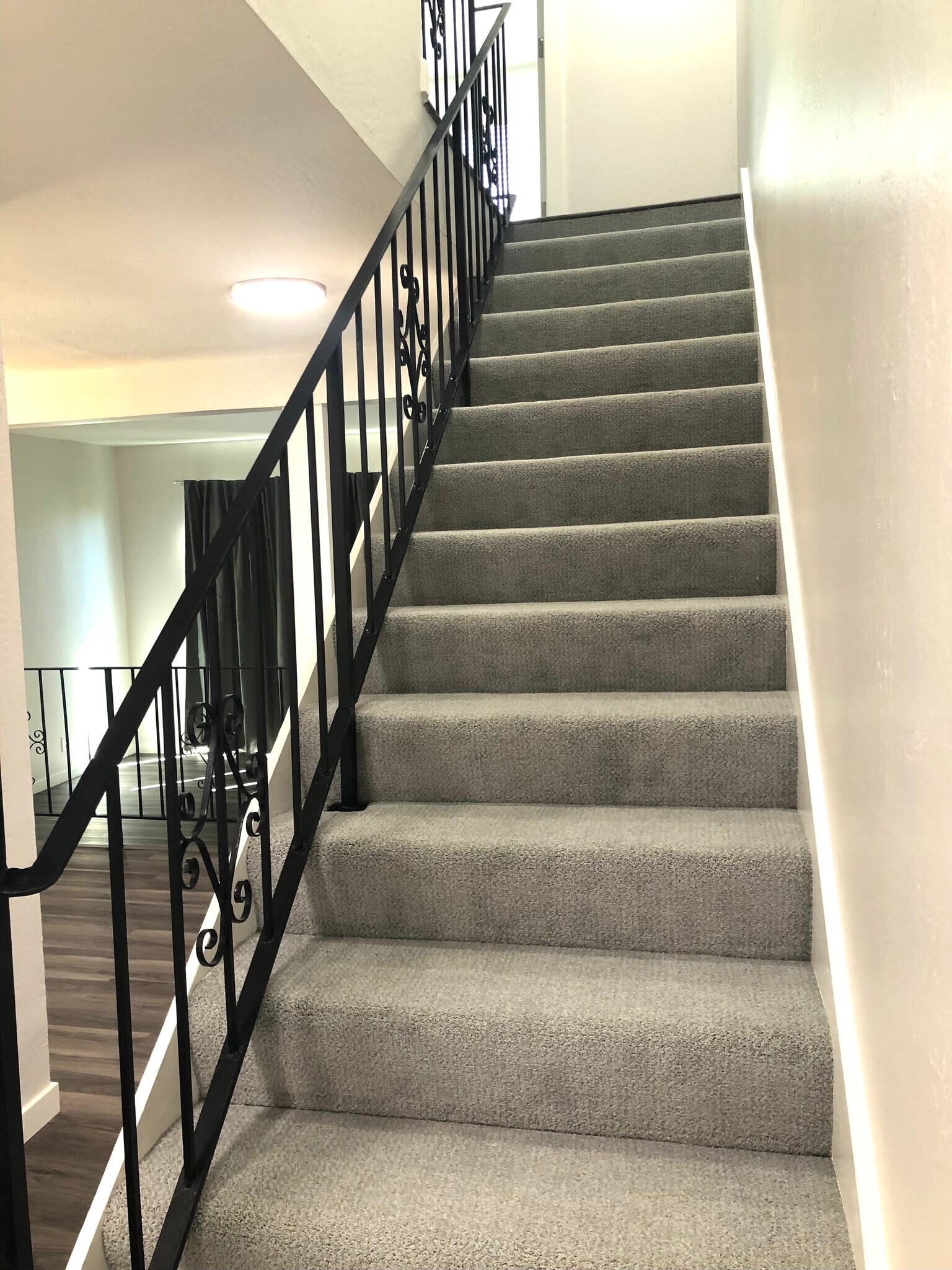 Building Photo - 504 Richmond Dr