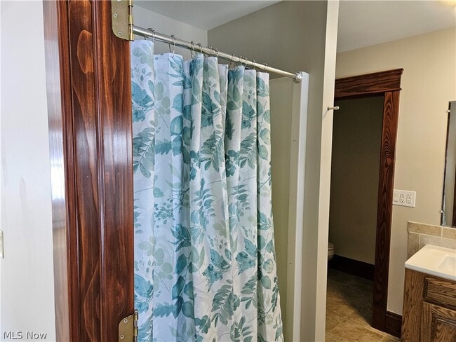 Building Photo - 2230 Nagel Rd