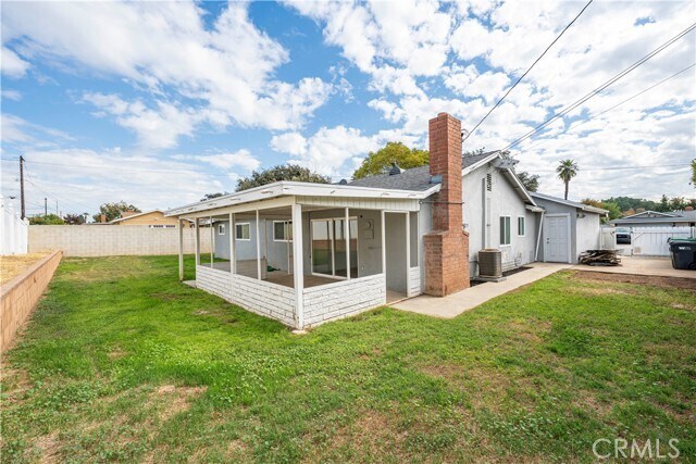 Building Photo - 419 E Payson St