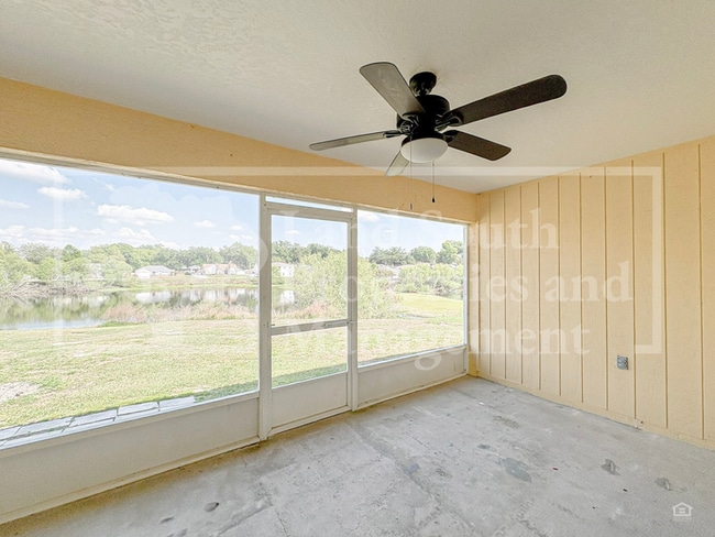 Building Photo - 1031 Hidden Ct