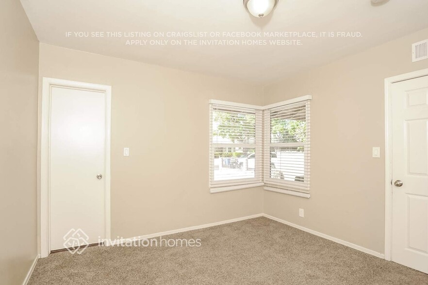 Building Photo - 16308 Stare St