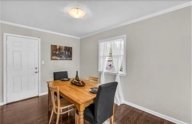 Building Photo - 8604 Ford Ave