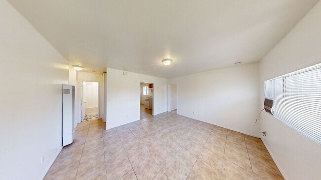 Primary Photo - 35030 Ave B