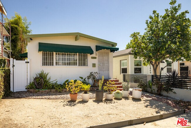 Building Photo - 12844 Short Ave