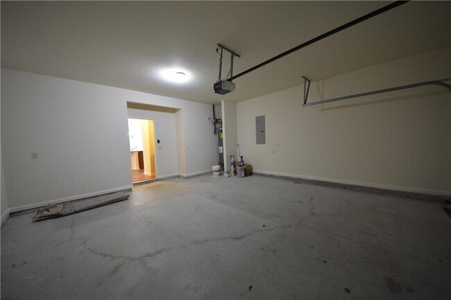 Building Photo - 2119 Baywood Tree Ln SW