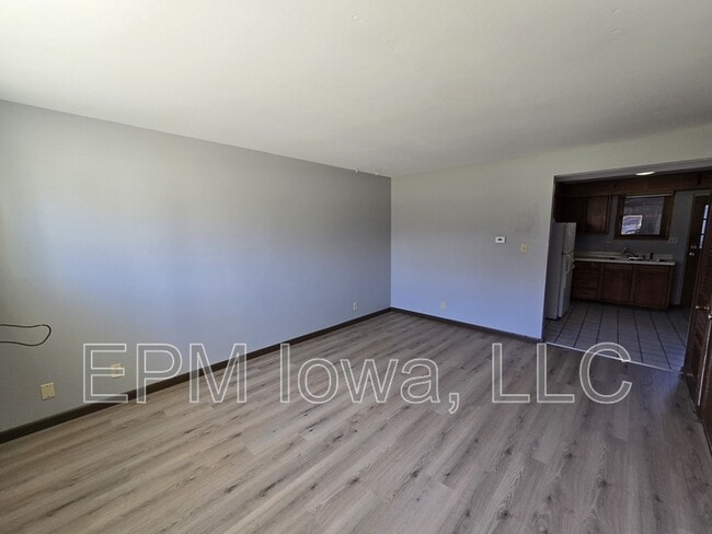 Building Photo - 804 W Mullan Ave