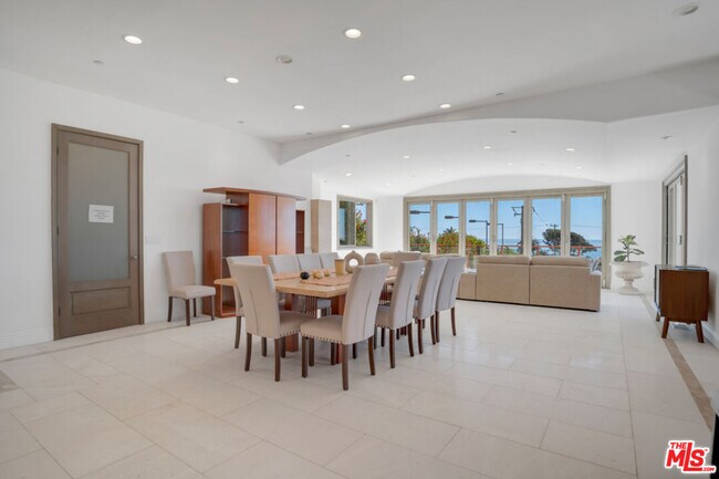 Building Photo - 31739 Pacific Coast Hwy