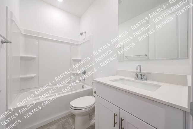 Building Photo - 35581 N Thicket Wy