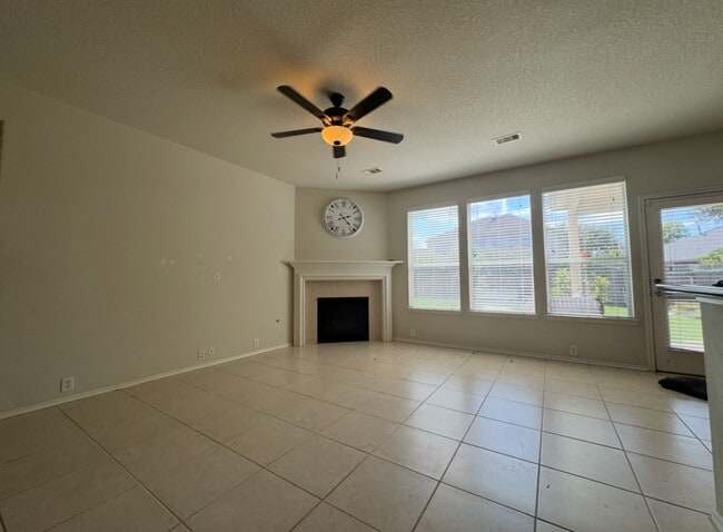 Building Photo - 25311 Mallard Bay Ln