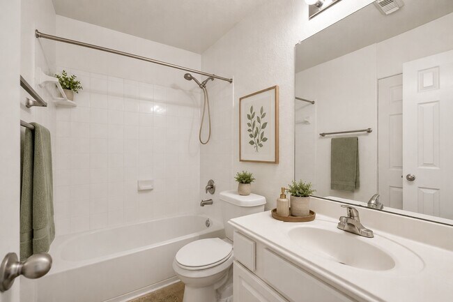 Building Photo - 3211 Falcon Trail Dr