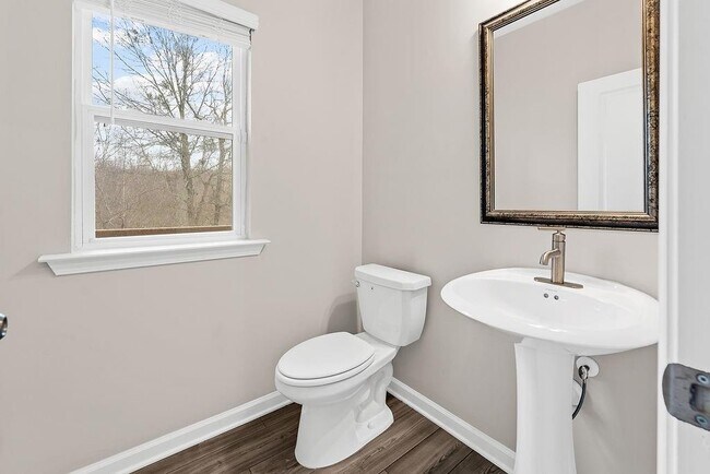 Building Photo - 2247 Pink Hawthorn Dr
