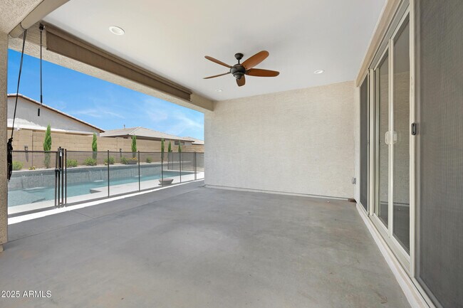 Building Photo - 16658 W Mescal St