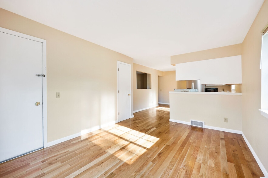 Renovated neighboring unit - 3005 Patty Ln