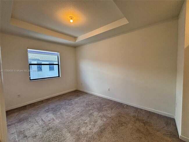 Building Photo - 13383 SW 287th Ter